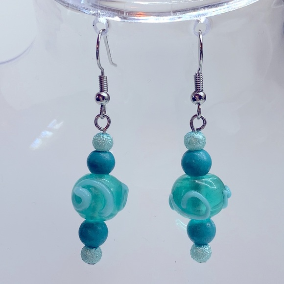 Jewelry - 🖤Pick Any 3 for $12🖤 Beaded Dangle Earrings